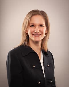 Dr Amy Korwin-S